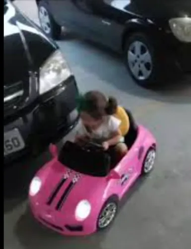 Carro elétrico infantil  650$