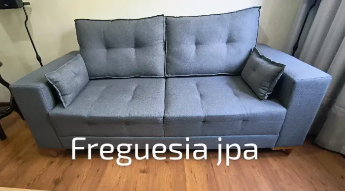 SOFÁ 2 LUGARES  MARCELHA TECIDO BOUCLÉ CINZA. 1,85M LEIA TUDO!