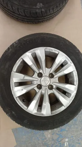 Jogo de rodas do honda civic aro 15 com os pneus