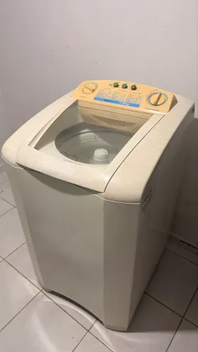 Máquina de Lavar Electrolux 7,5 kg Turbo