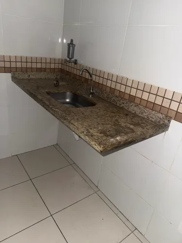 vendo bancada de cozinha com cuba