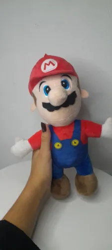 PELÚCIA MARIO WORD