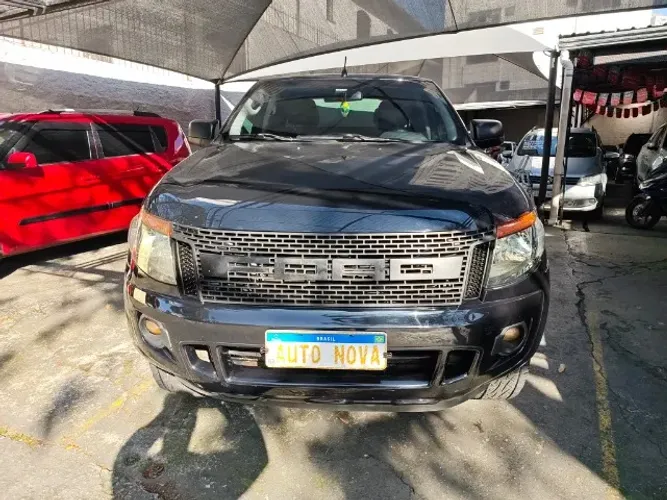 Ford Ranger XLS 2.5 16V 4X2 CD Flex 2016
