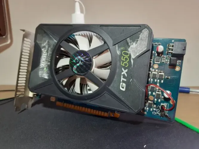 GTX 550 TI