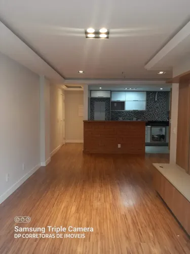 Correas - Ed Dona Paula- apartamento com 3 quartos em Corrêas - Petrópolis - RJ