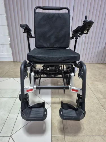 Cadeira de rodas Motorizada