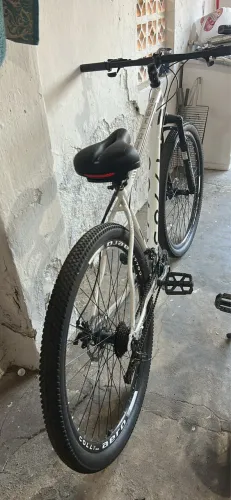 Vende-se bicicleta
