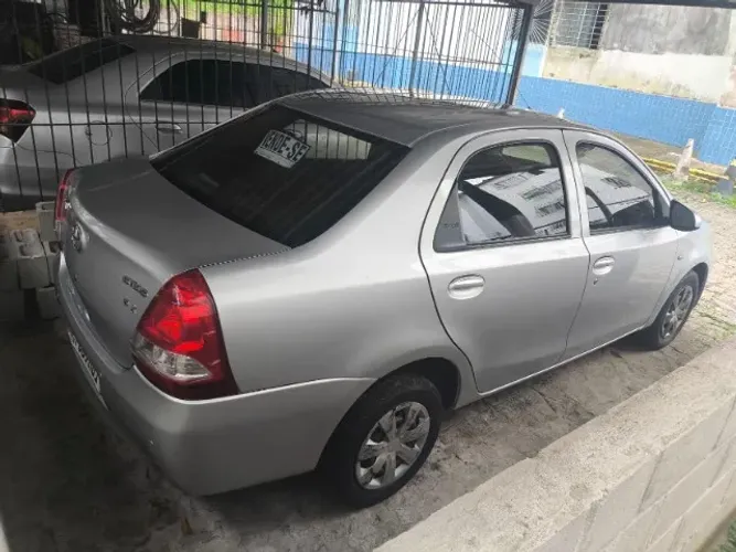 Toyota Etios X Sedan 1.5 Flex 16V 4P Mec. 2016