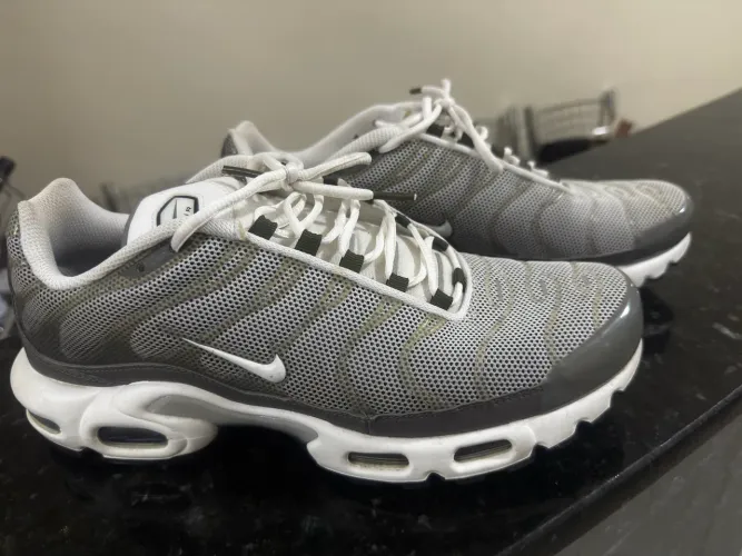 Tênis NIKE Plus