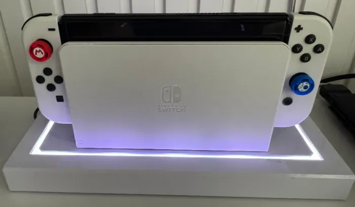 Base de Luz Colorida com Controle Remoto Nintendo Switch Oled