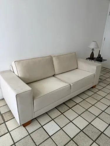 Sofá 2 Lugares - 2,00m x 0,90m - Excelente Estado - R$ 800