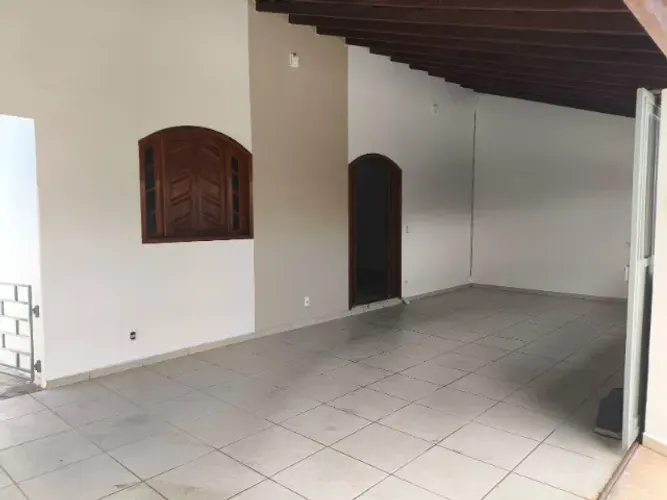 Excelente casa familiar