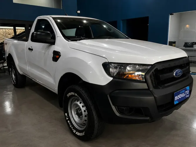 Ford Ranger XL 2.2 4X4 CS Diesel Mec. 2023