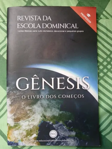 Revista usada disponível para a venda.