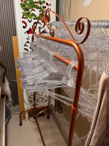 Vendo Arara de Ferro Rose Gold