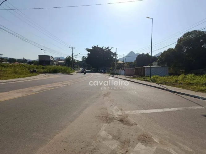 Terreno Comercial, local privilegiado, ao lado do viaduto do Flamengo!
