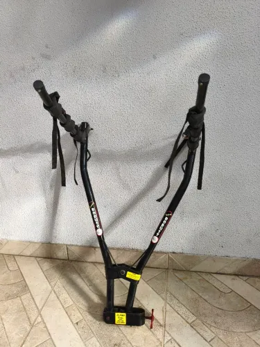 Vendo suporte para três bicicletas