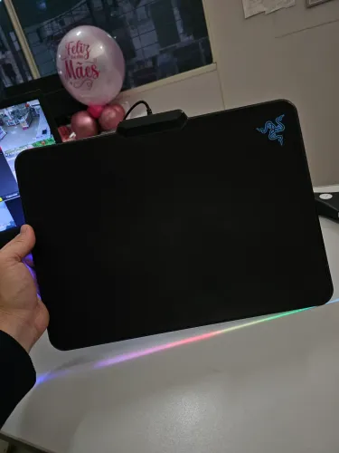 Razer FireFly Cloth Edition Chroma Mouse Pad RGB.