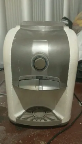 Pra vender hoje!! Gelágua funcionando perfeitamente 