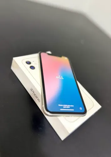 iPhone 11 64GB (Impecável)