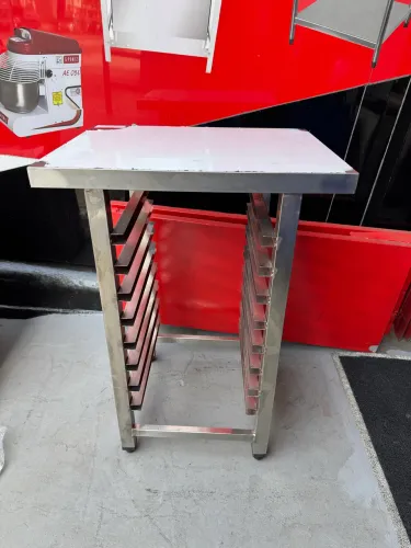 BANCADA AÇO INOX COM SUPORTE PARA 8 ASSADEIRAS NOVO