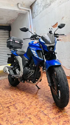 Fazer 250