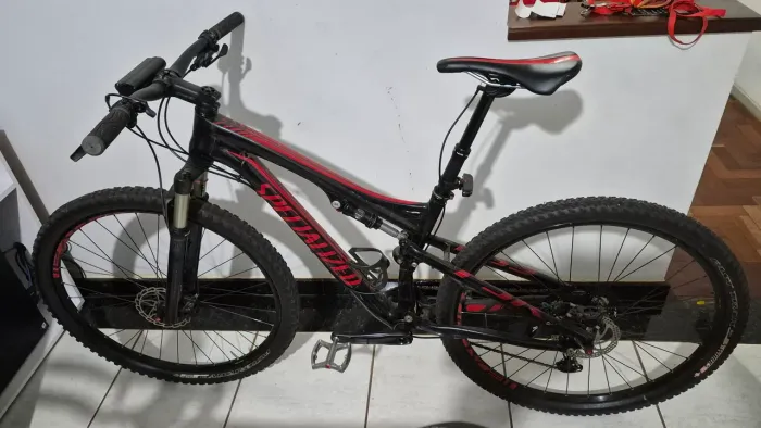 Bicicleta Specialized Epic Comp Carbon - 29" - Tamanho M