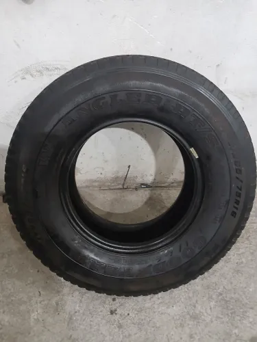 Pneu Goodyear wrangler aro 16