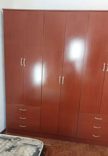 Guarda-Roupa Bergamo 6portas e 6 gavetas - Ótimo Estado