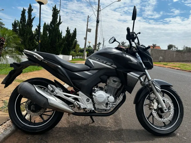 CB TWISTER 250 ABS 2022