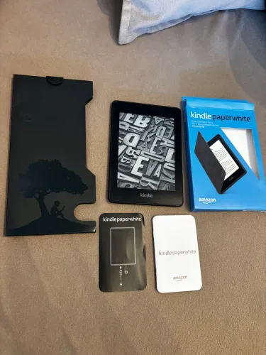 Kindle Paperwhite 10ª Geração 8GB - Excelente Estado