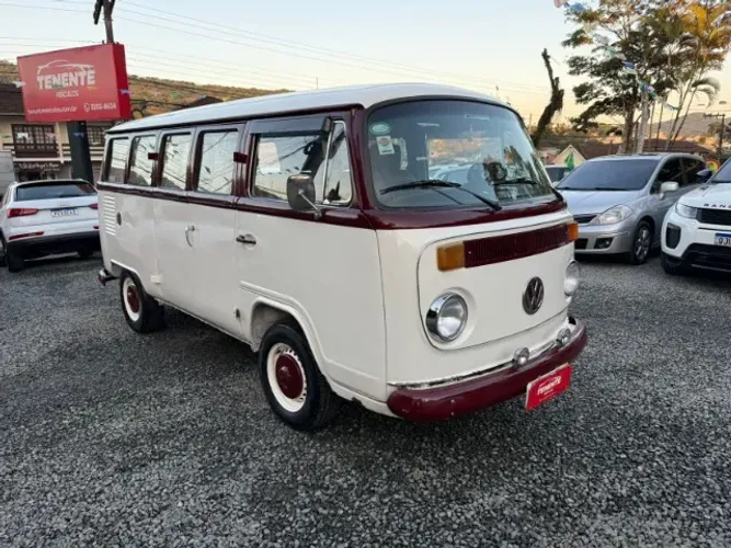 Volkswagen Kombi Standard/ Luxo/ Serie Prata 1987