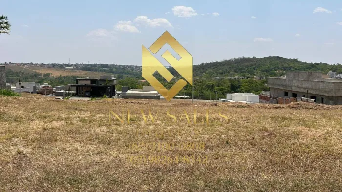 Lote a venda 300m2 - Jardins Porto