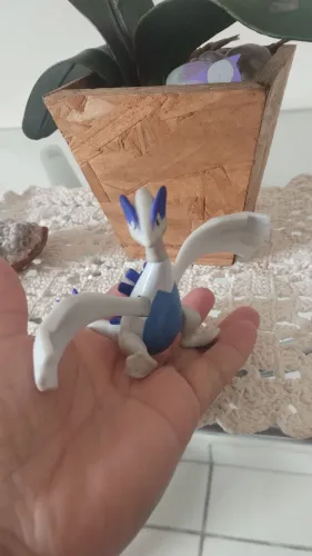 Boneco Pokémon2