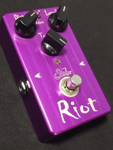 Pedal Suhr Riot Distortion