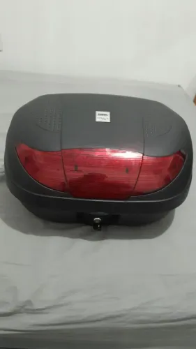 Vendo baú de moto PROTORK 45 L seminovo