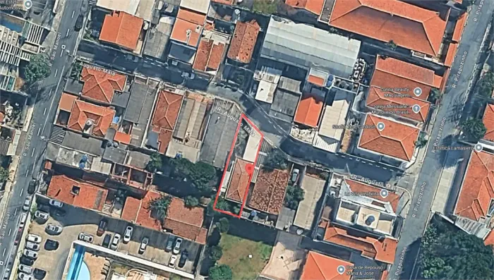 Casa à venda com 2 quartos, sendo 1 suíte, em Vila Galvão, Guarulhos - SP