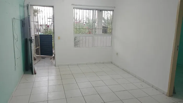 Apartamento no térreo