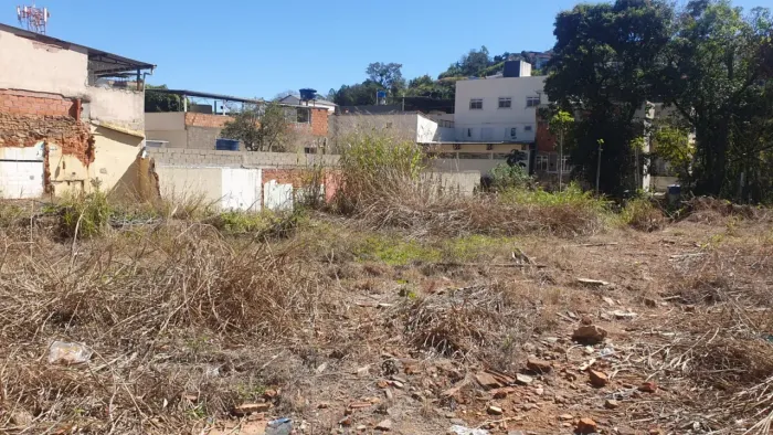 LOTE DE 490m² EM SANTA TEREZINHA!