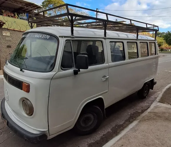 Volkswagen Kombi Standard/ Luxo/ Serie Prata 1995