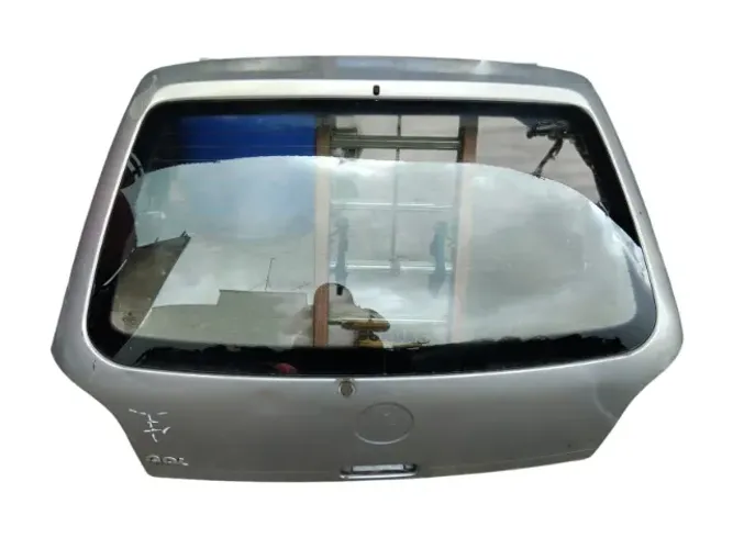 Tampa traseira Volkswagen gol g3 1995a2001