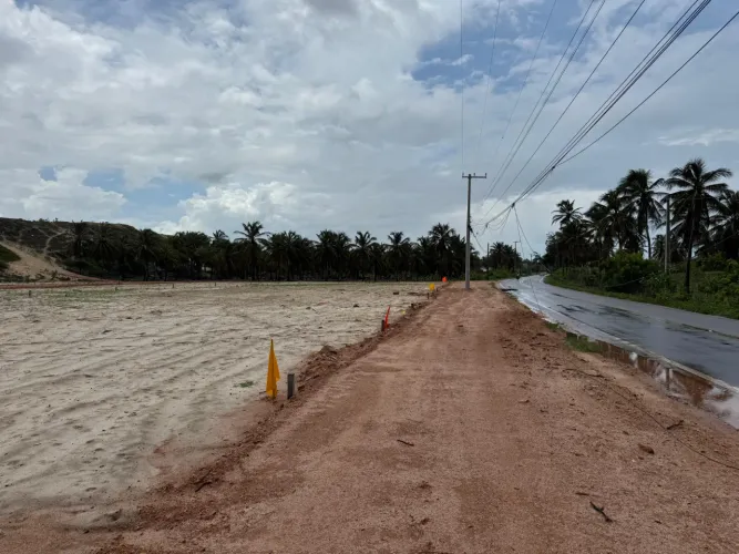 Terreno à venda localizado em Flecheiras - Trairi - Fortaleza/CE