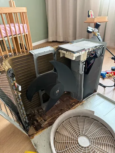Ar condicionado LG 12000 BTU retirada de peças