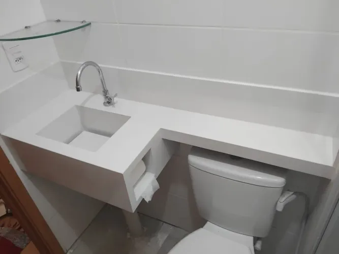 Pia em porcelanato 