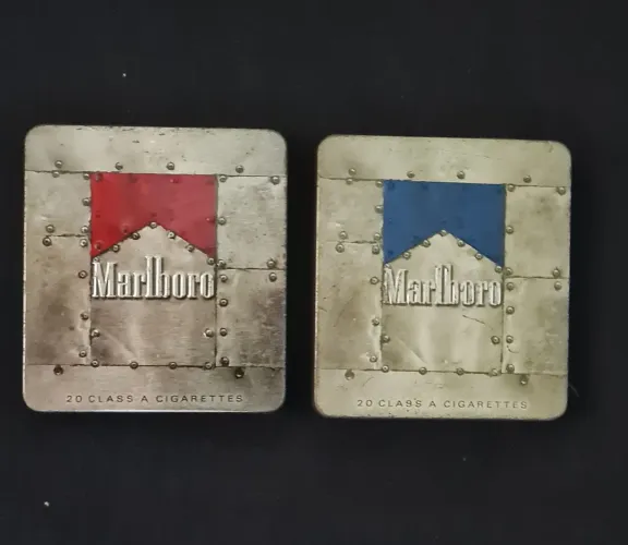 Par de Cigarreiras Marlboro Edição Especial Vintage