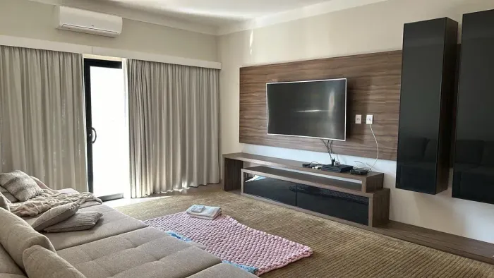 Condomínio Lago Sul - 340 m2 de Construção -