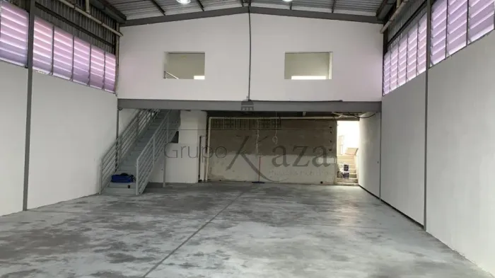 Comercial Galpão em São José dos Campos