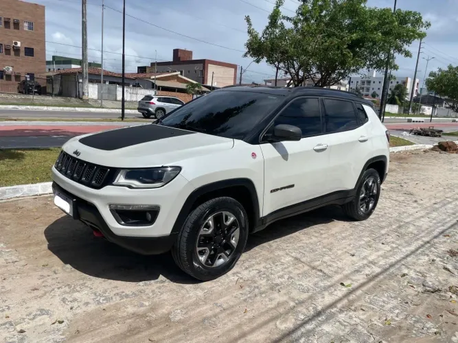 Jeep Compass Trailhawk 2.0 4X4 Dies. 16V Aut. 2017