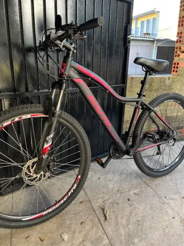 Bicicleta top nova