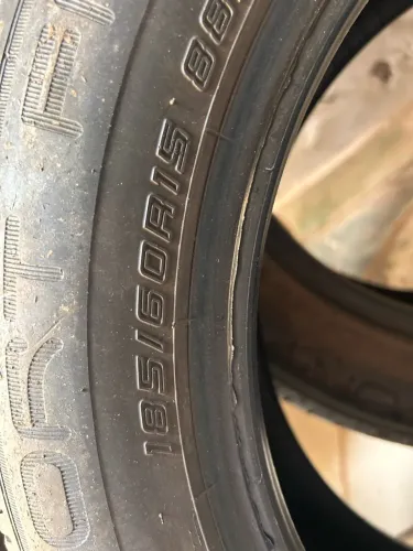 Jogo 2 pneu aro 15 Dunlop